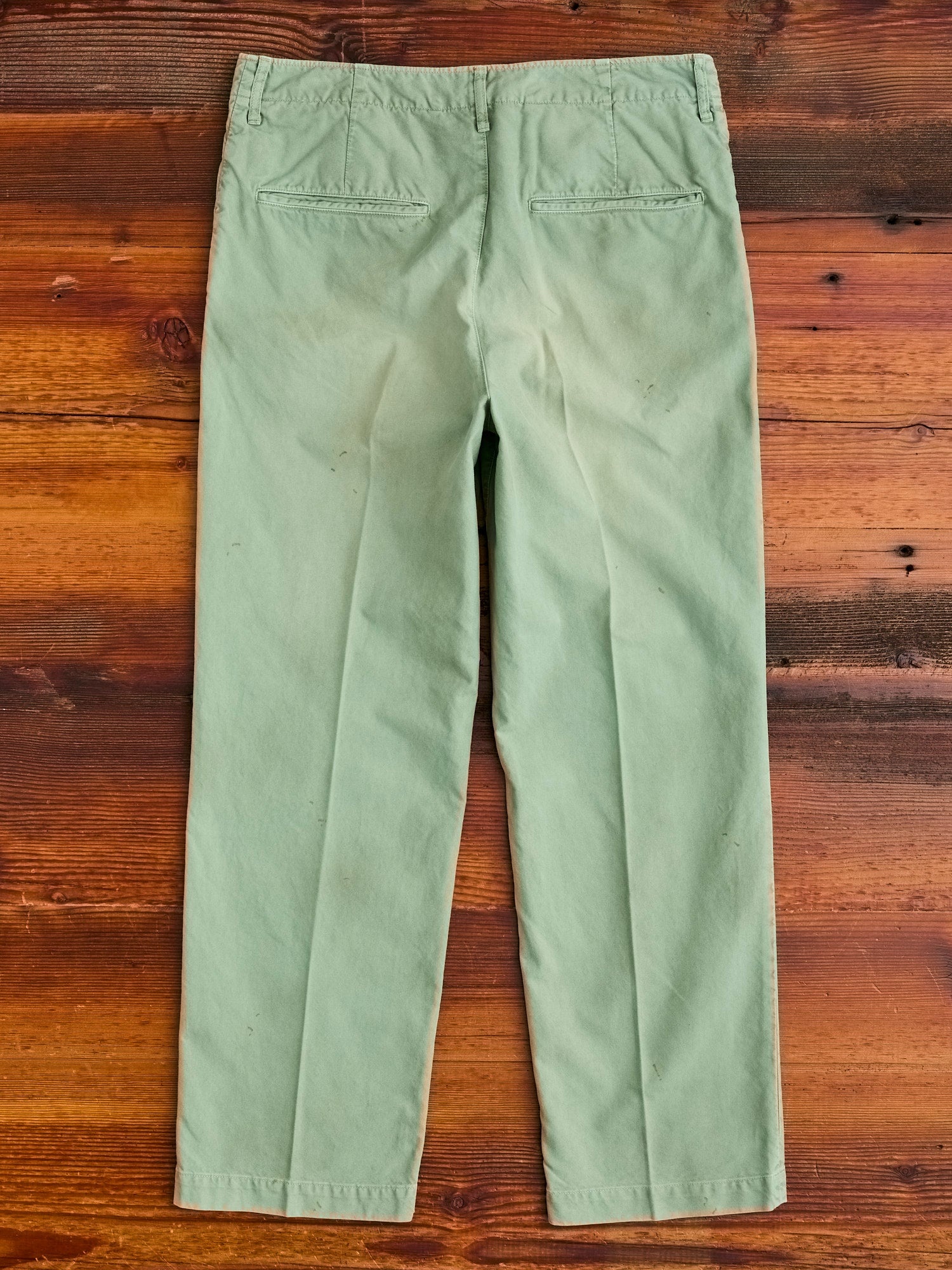 Damaged Field Chino Pants in Green - 13