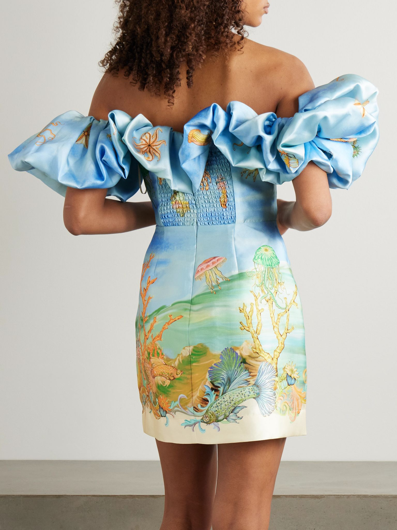 + Sam Pauletto Emerald Cove off-the-shoulder gathered printed recycled Duchesse-satin mini dress Blu - 3
