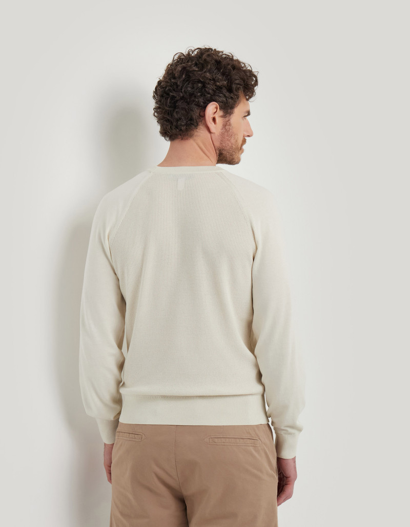 CREAM LONG-SLEEVE CREWNECK IN SMOOTH COTTON-SILK BLEND 4