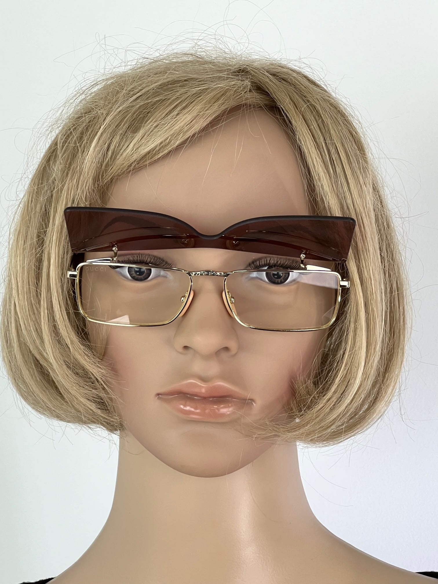 Debsluxurycloset - Gucci Flip-Up Sunglasses Rectangle Red Gold frames GG0363S 002 56 preowned - 4