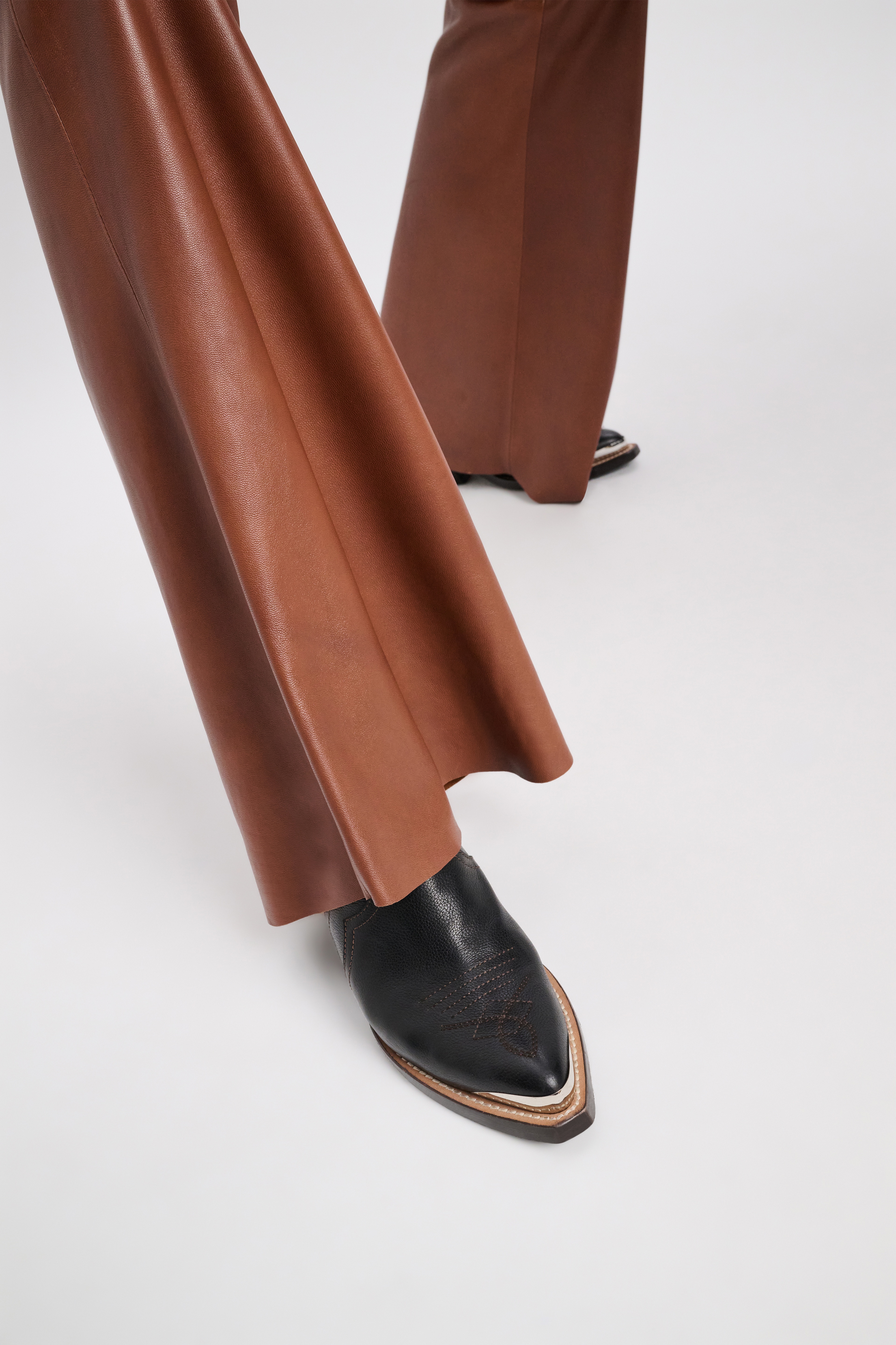 WESTERN SHINE mule cowboy - 2