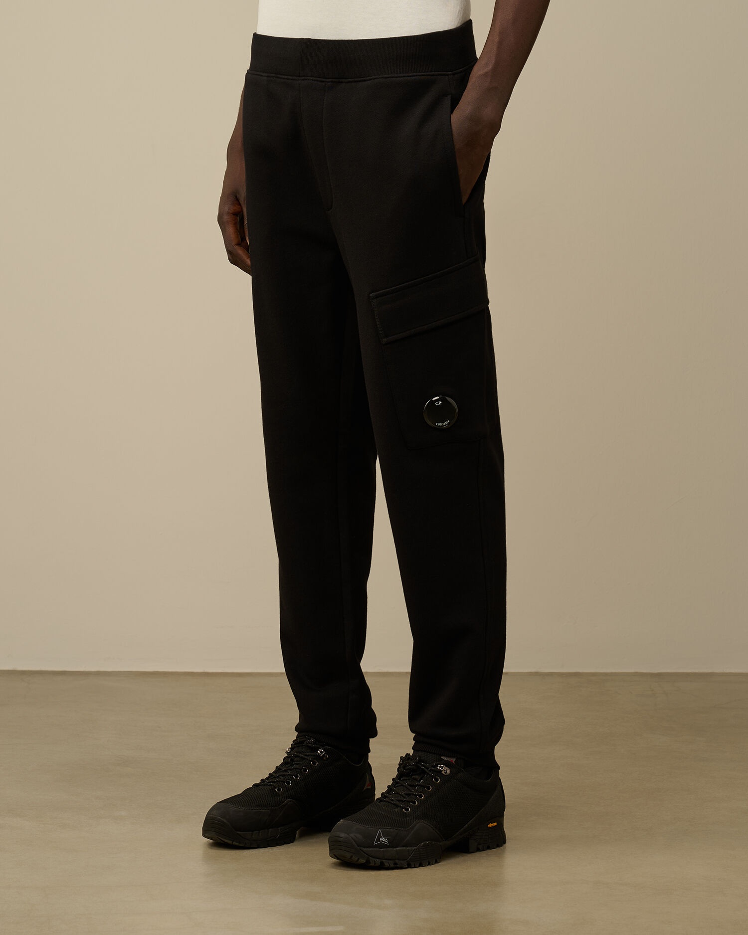 Diagonal Raised Fleece Cargo Sweatpants - 2