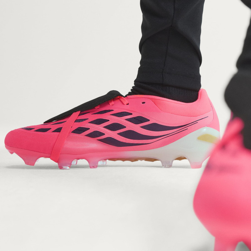 PREDATOR PRO Fold-Over Tongue Firm Ground Soccer Cleats 9