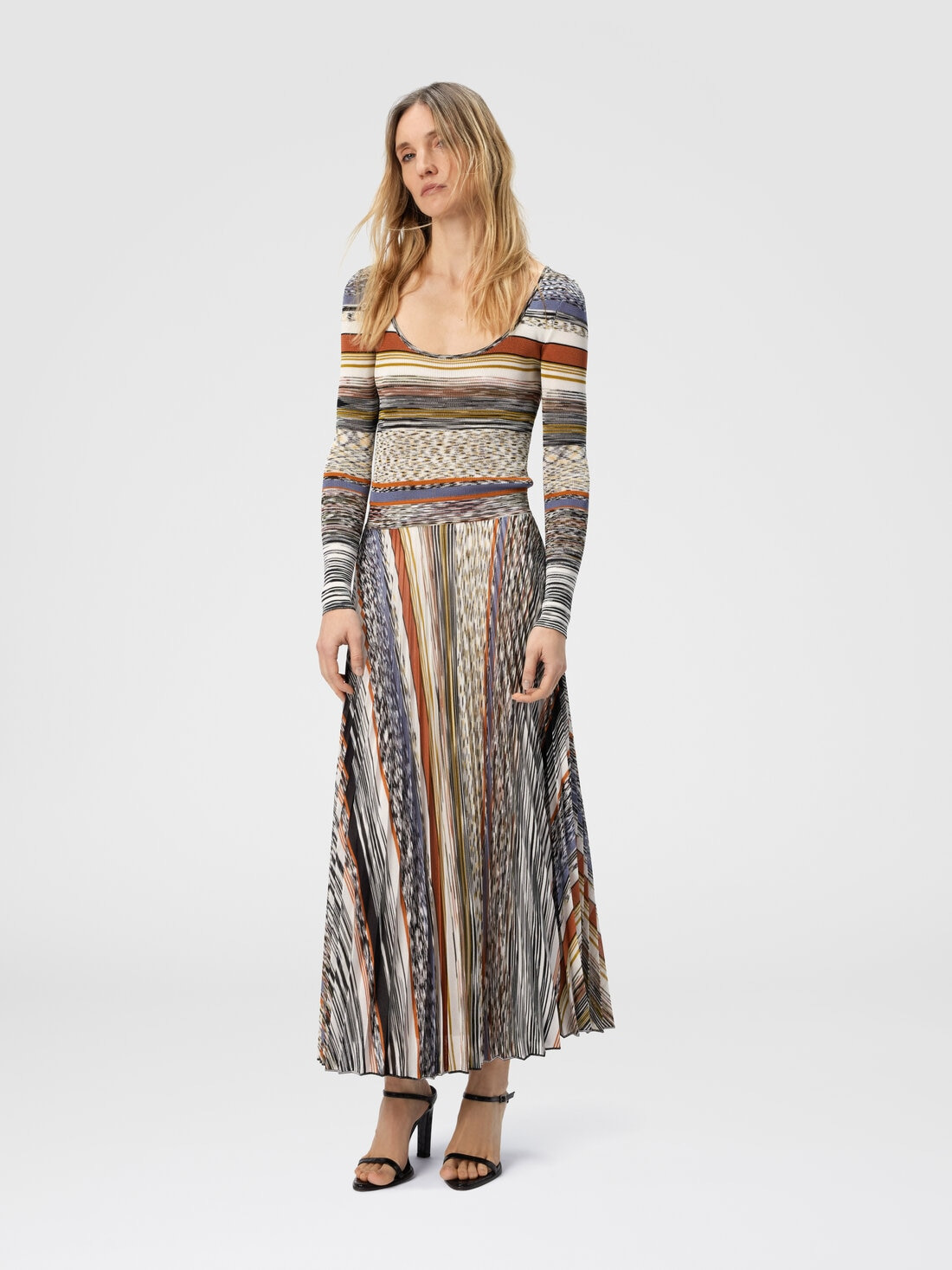 Long Dress with Pleated Skirt in Stripes - 2