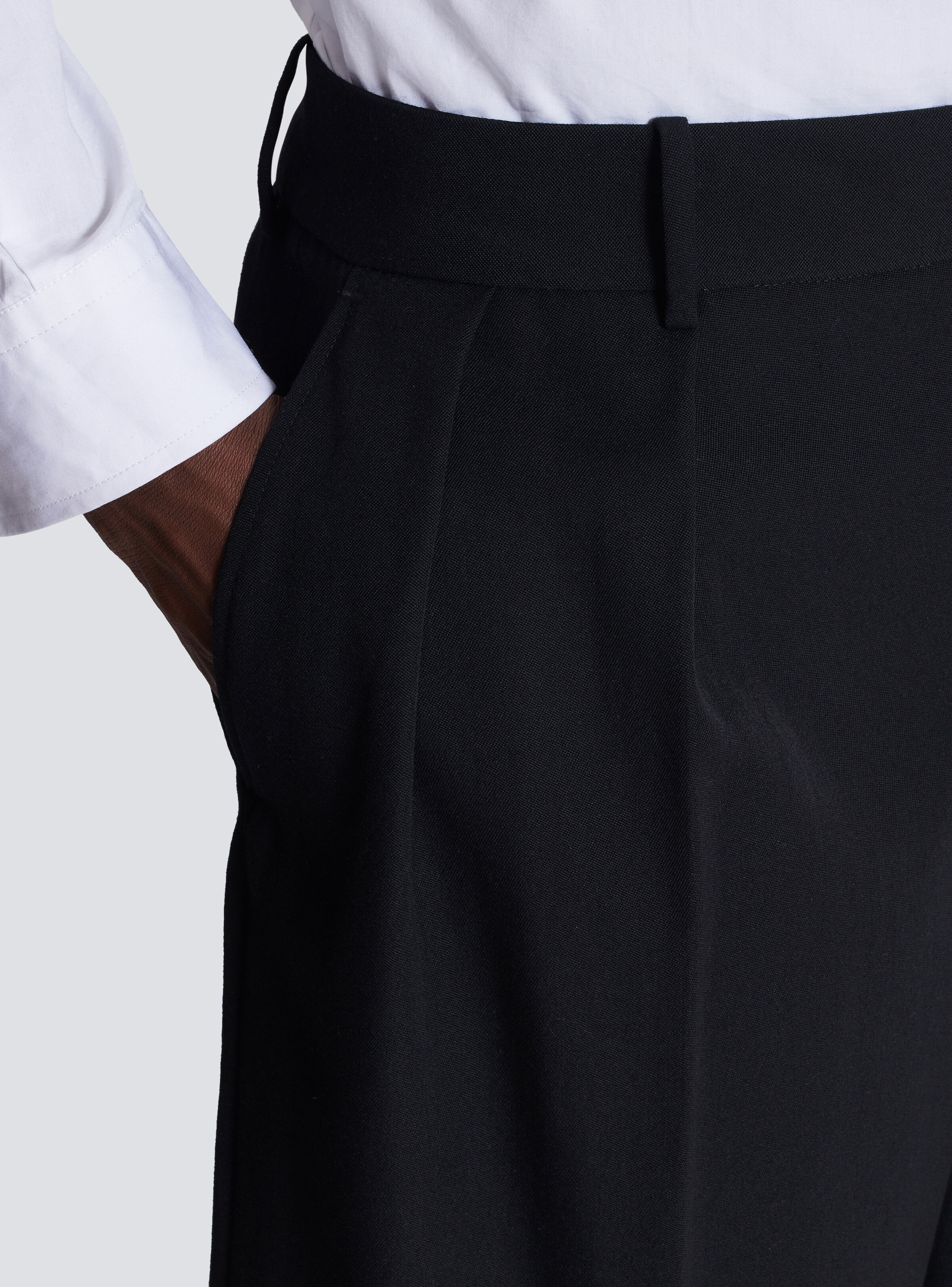 Grain de poudre pleated Bermuda shorts - 6