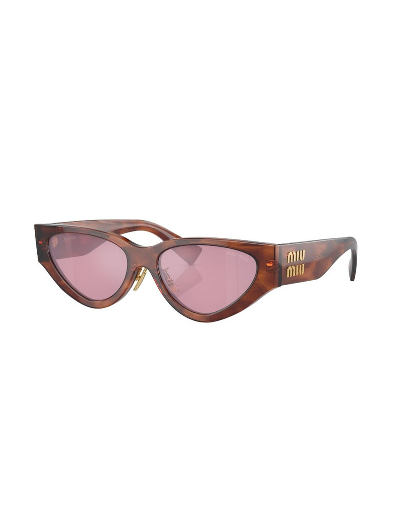 Miu Miu cat-eye frame sunglasses outlook