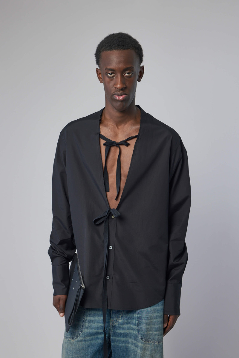 Long-sleeved Shirt 1
