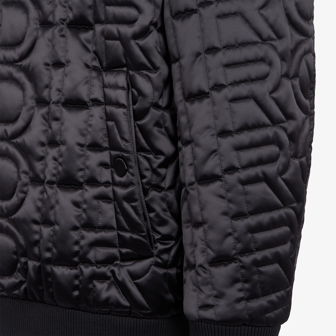 Bomber jacket with knit collar, cuffs and hem. Welt pockets with snap and zipper closure. Made of sh - 3