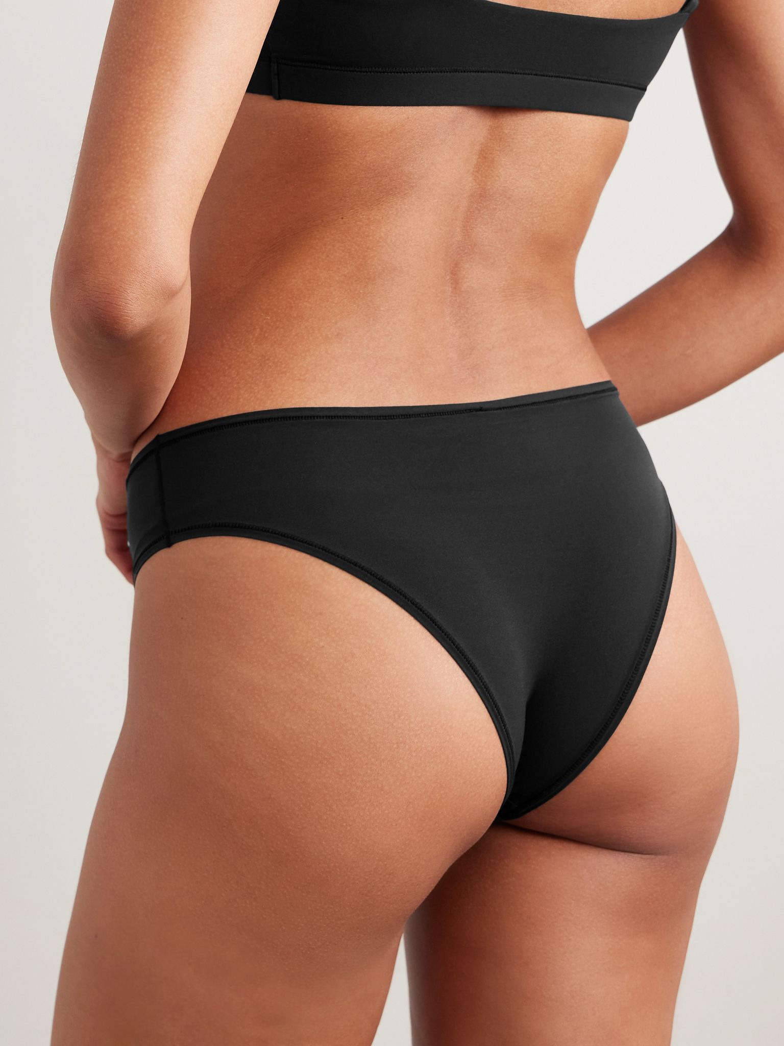 Fits Everybody Cheeky Briefs - Onyx Black - 3