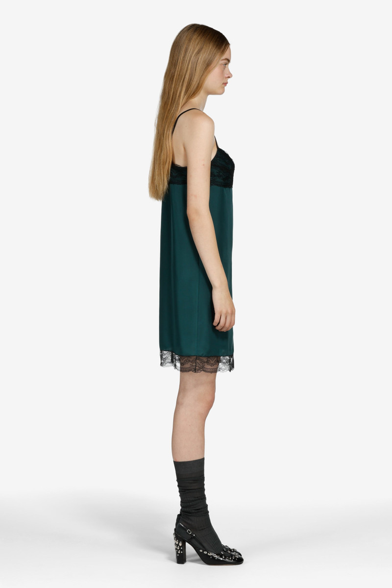 SLIPDRESS WITH LACE DETAILS 3