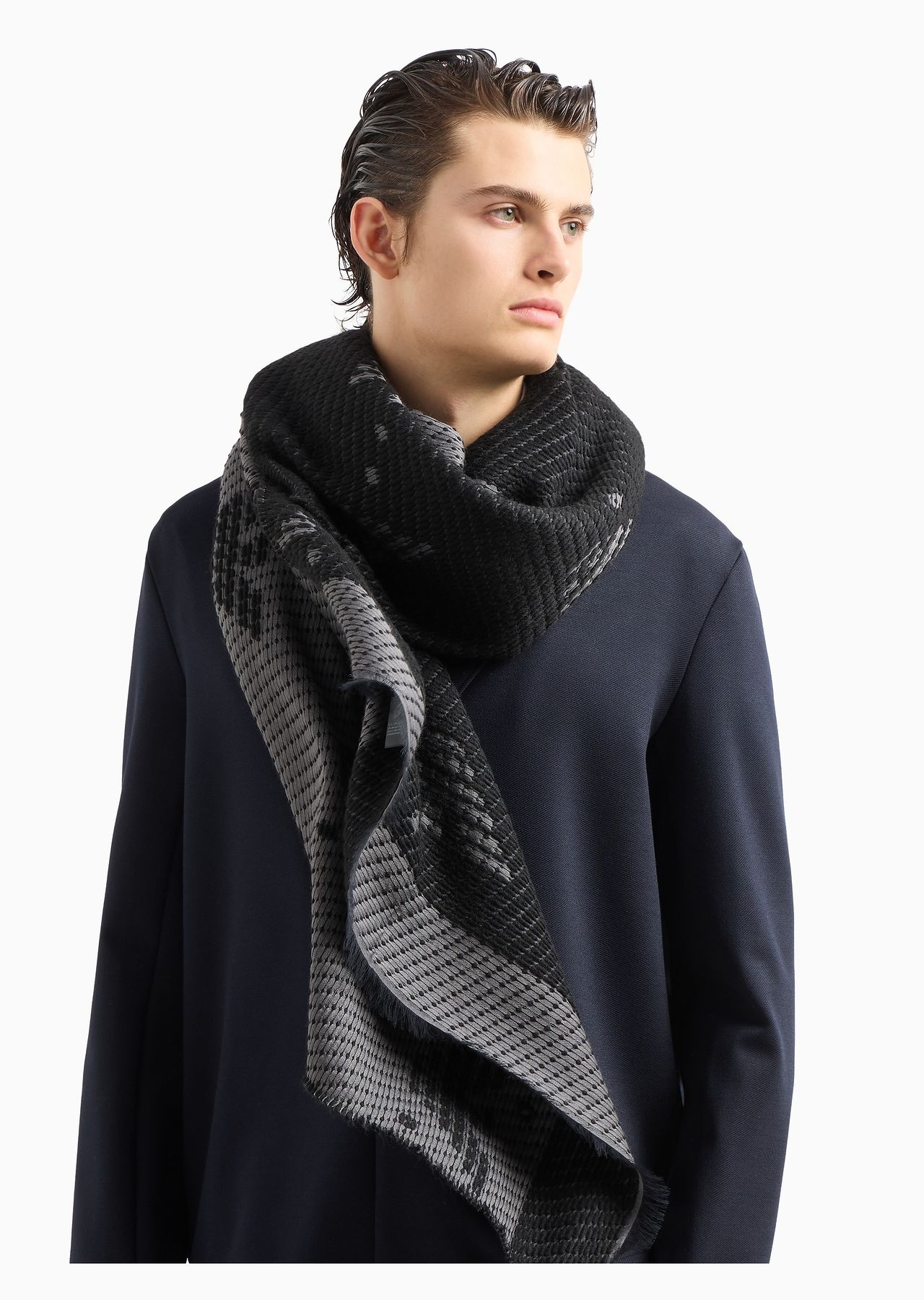 Wool-blend scarf with raised armure and all-over eagles - 3