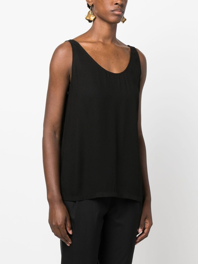 scoop-neck sleeveless blouse 3