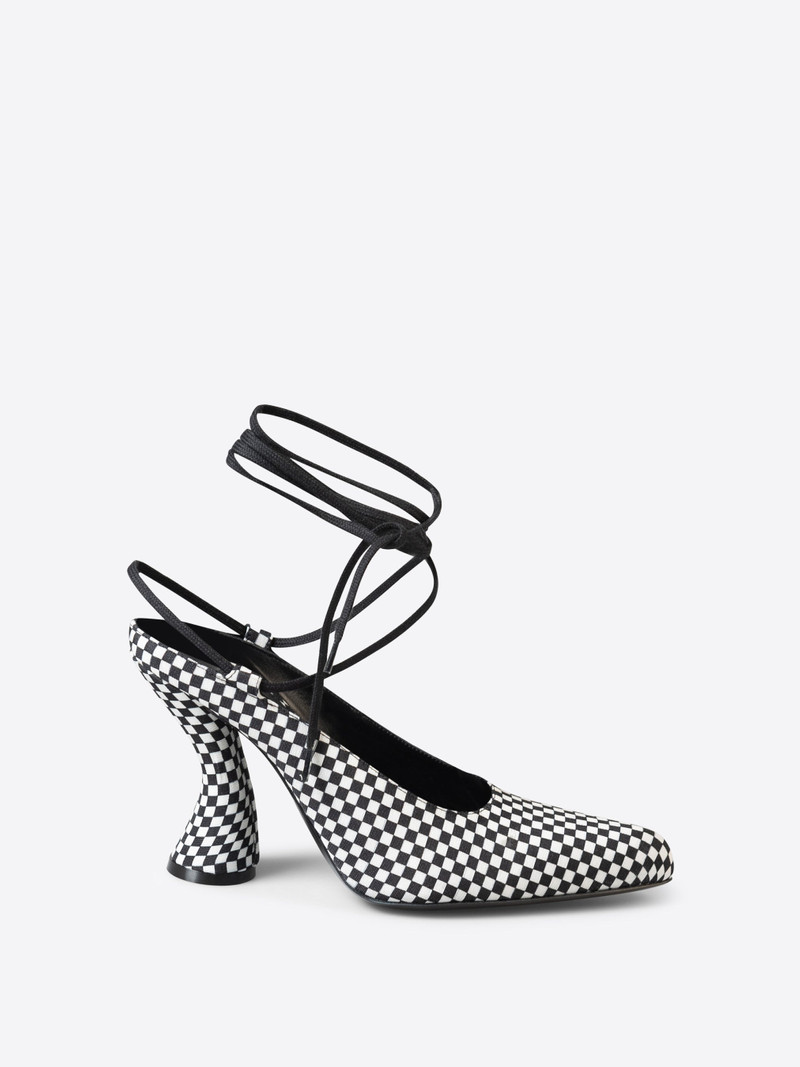 CHECKERED PUMPS 1