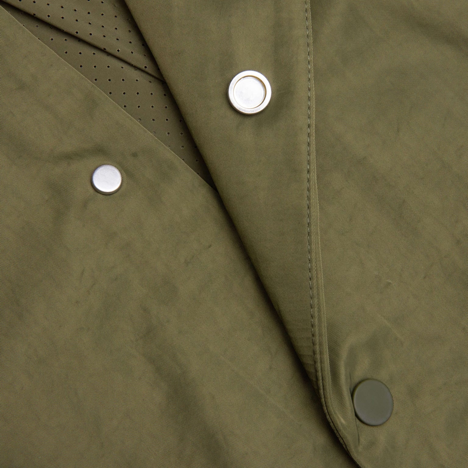 TEXTURED NYLON HOODED COACHES JACKET - MILITARY - 3