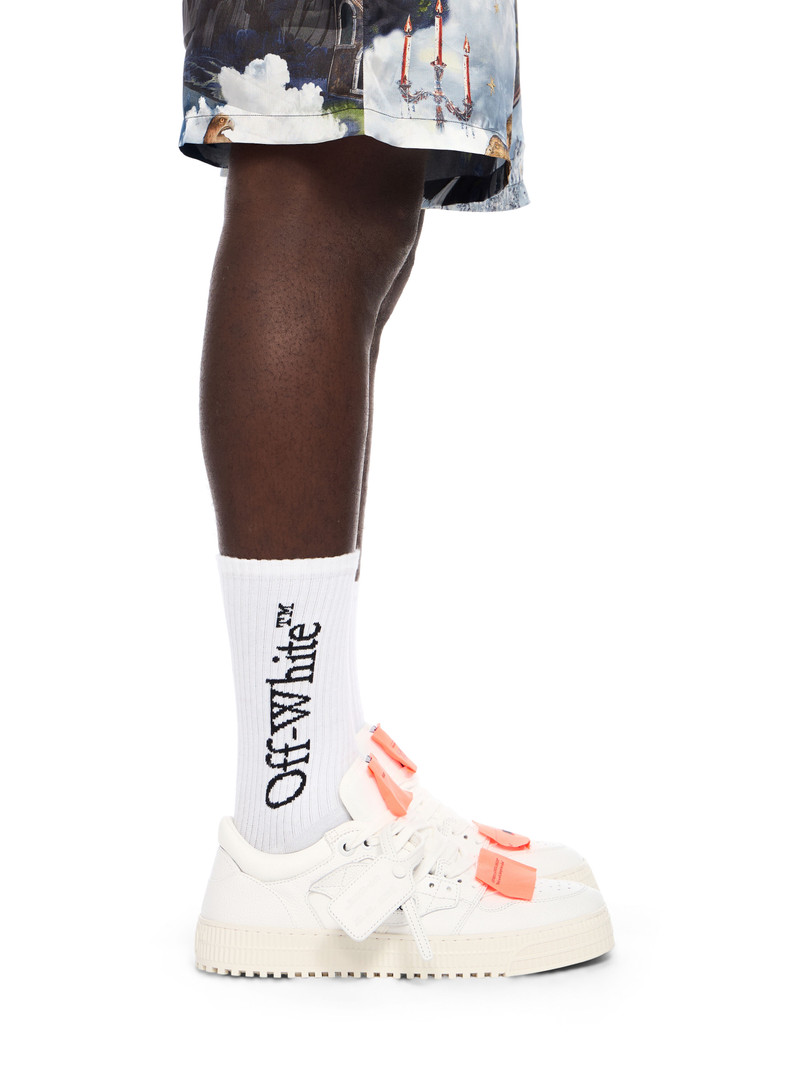 Off-White White/orange Low 3.0 Off Court outlook