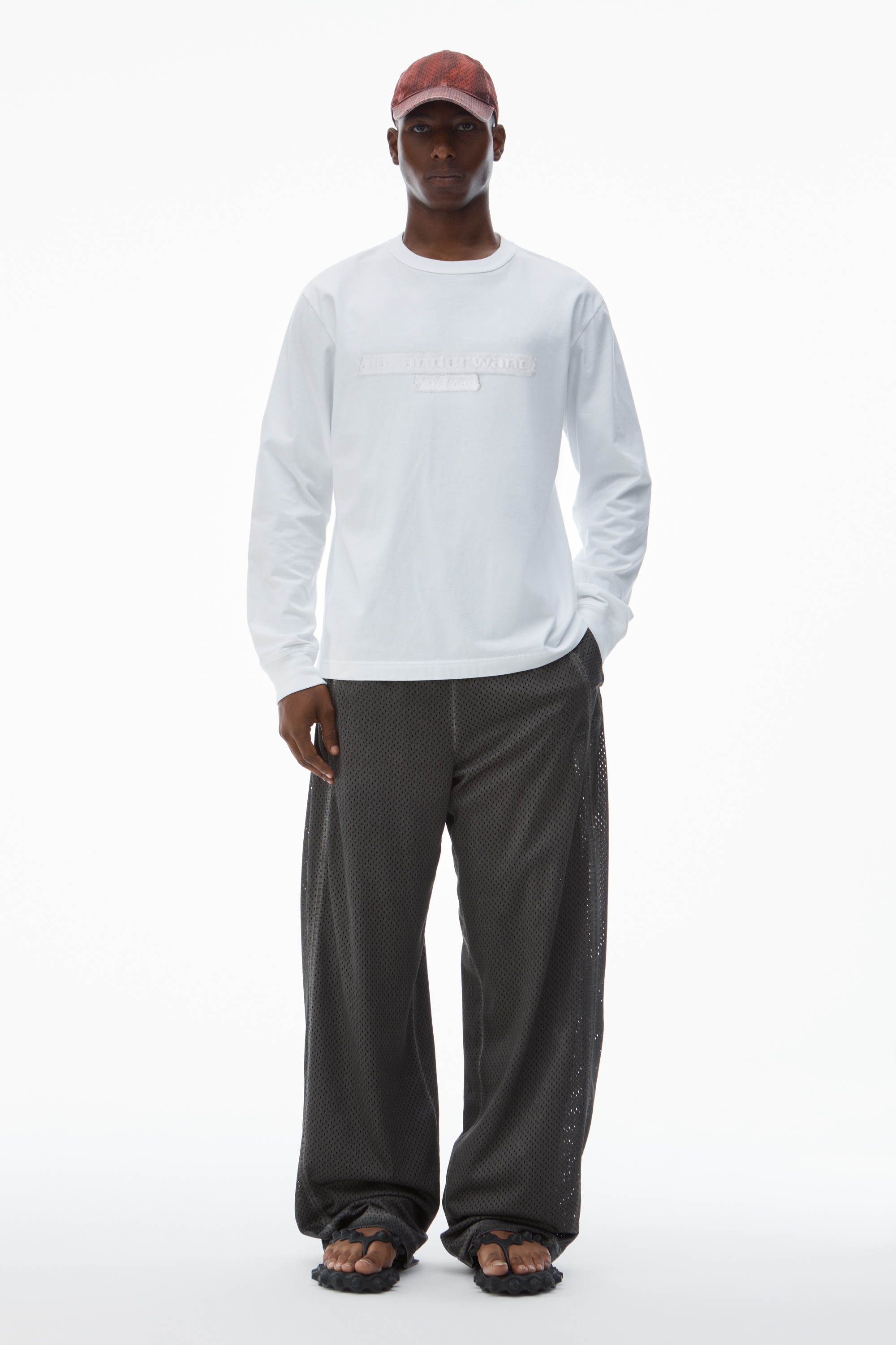 Unisex Long-Sleeve Tee with Distressed Logo in Cotton Jersey - 5