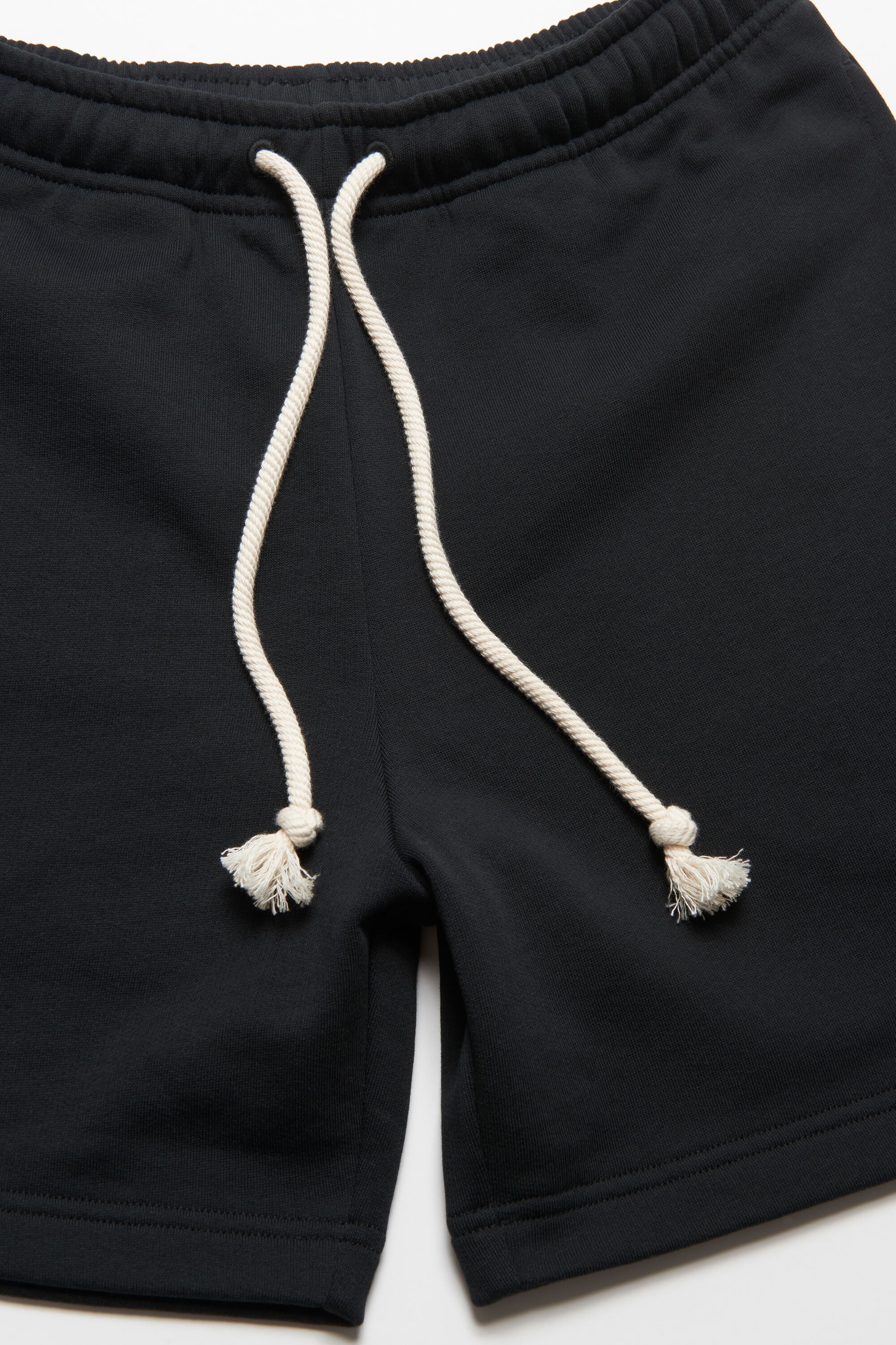 Fleece shorts - Black - 6