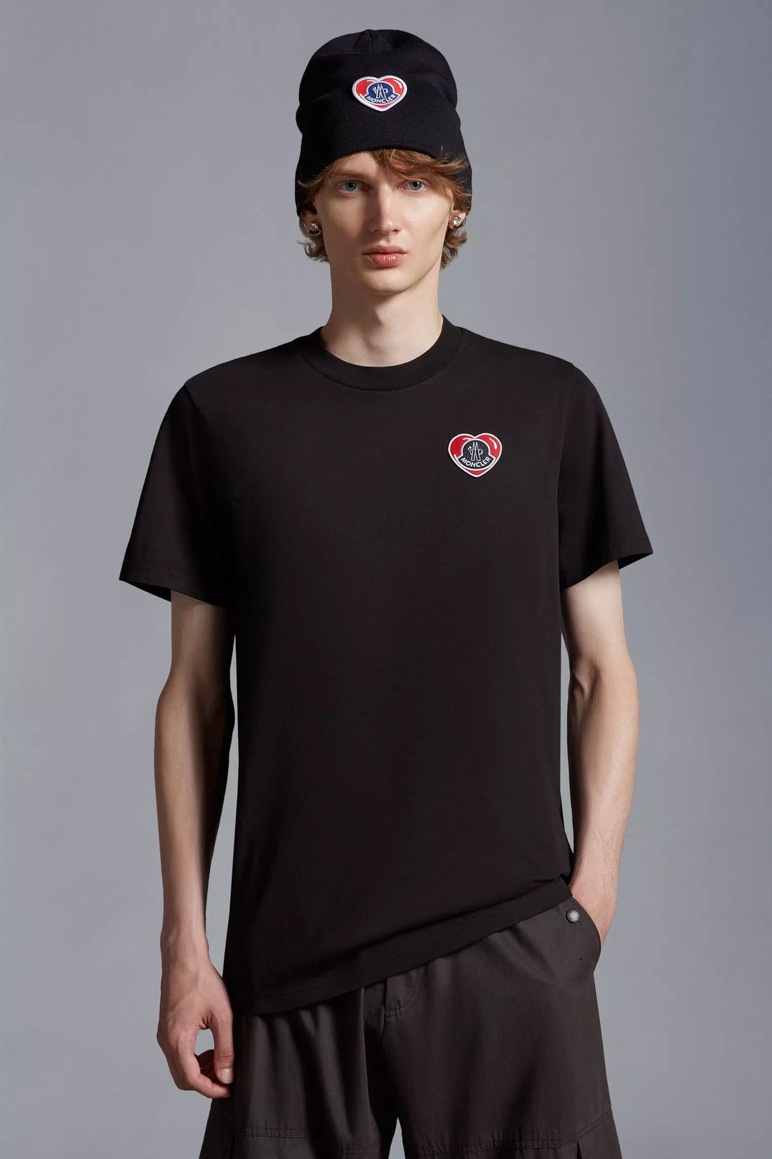 Moncler MONCLER Heart Logo-Patch Cotton T-Shirt Black