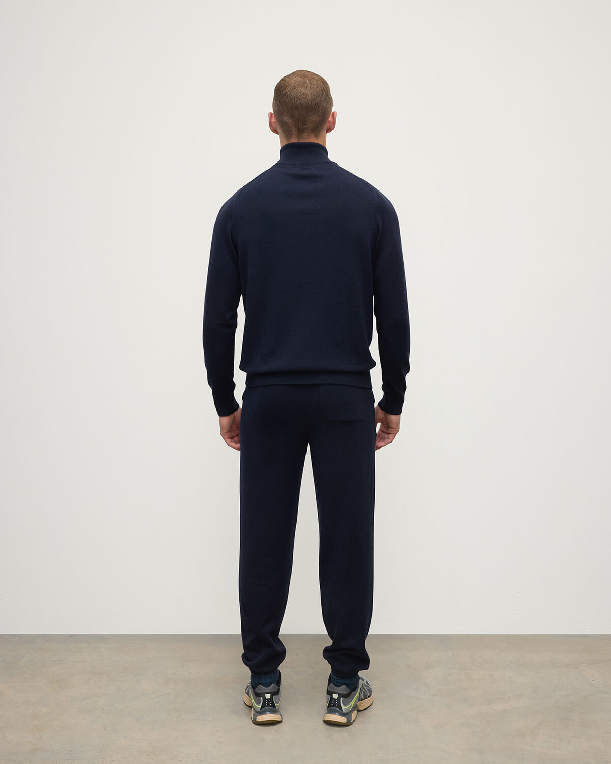 Tapered Cashmere Navy Joggers - 4