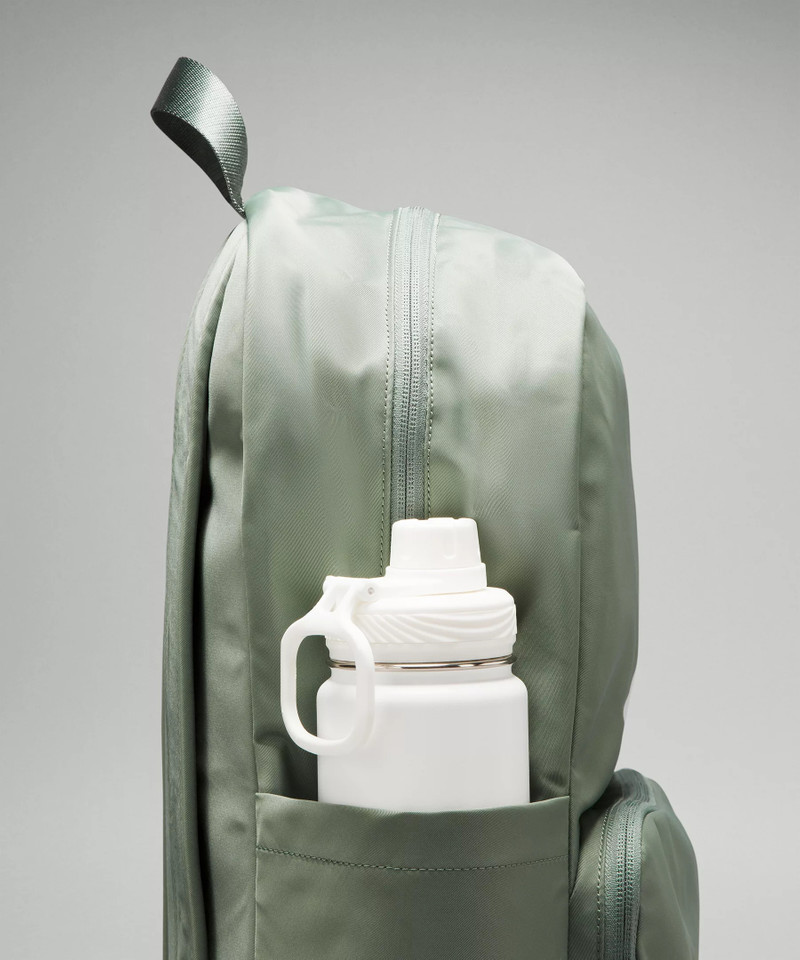 Everywhere Backpack 22L 4