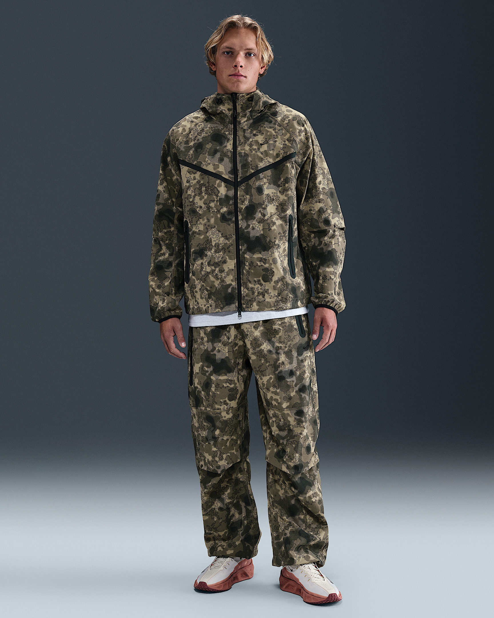 Nike Tech Men's Dri-FIT Woven Camo Windrunner Oversized Jacket - 4