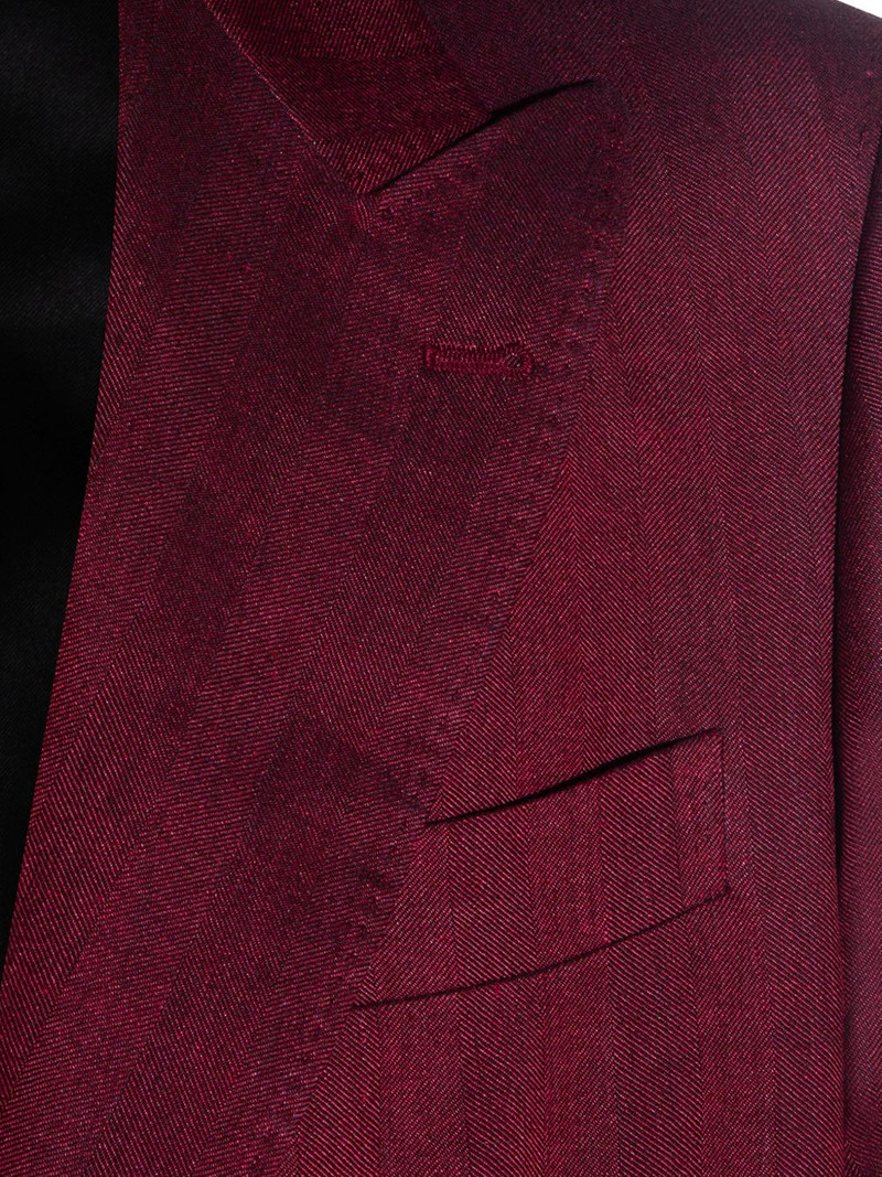 red single-breasted suit 3