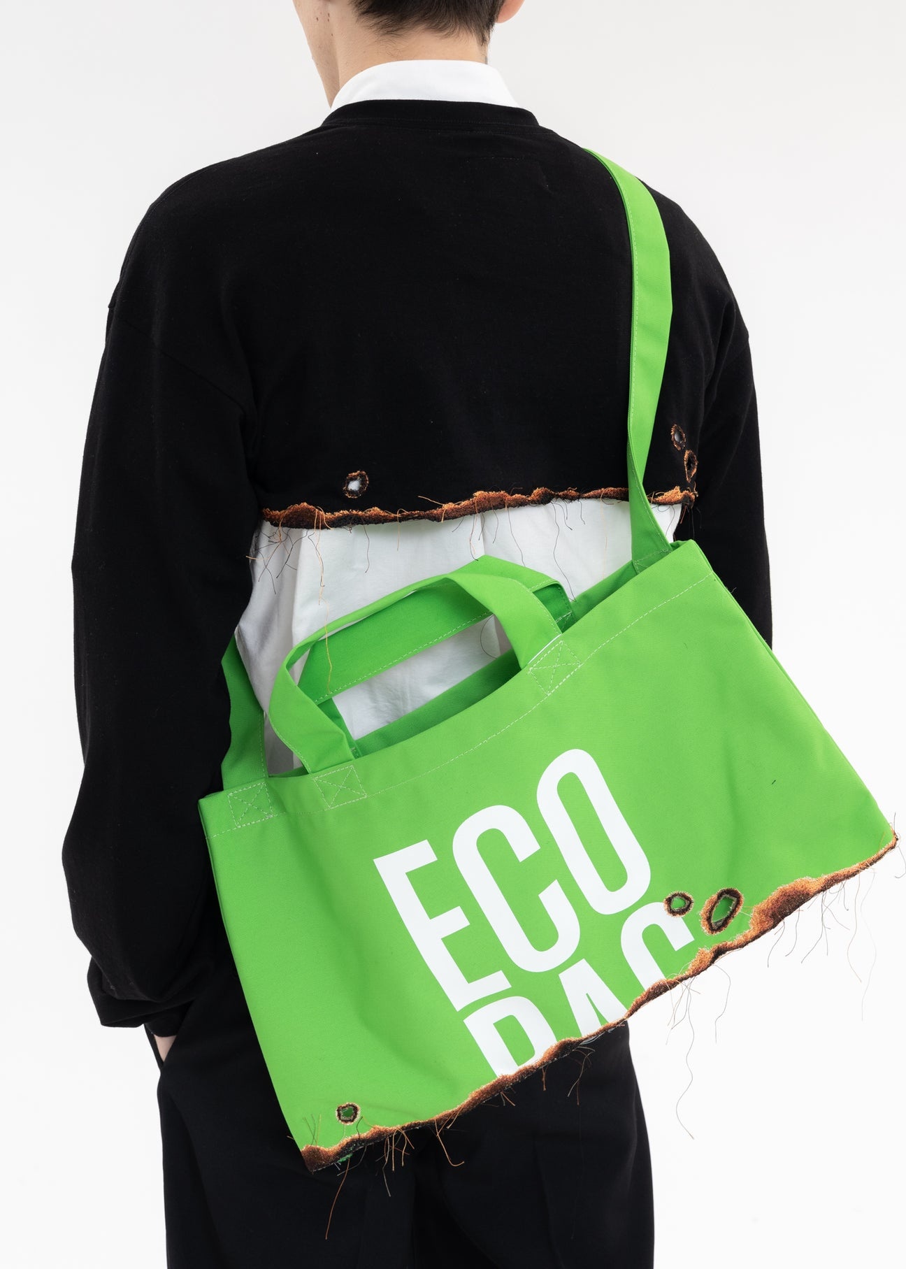 doublet 22aw BURNING EMBROIDERY ECO BAG