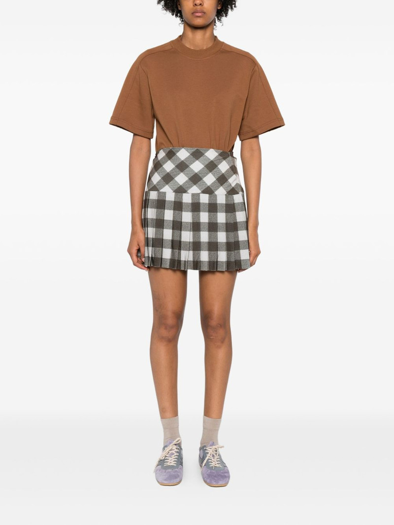 adidas logo-print short-sleeve T-shirt outlook