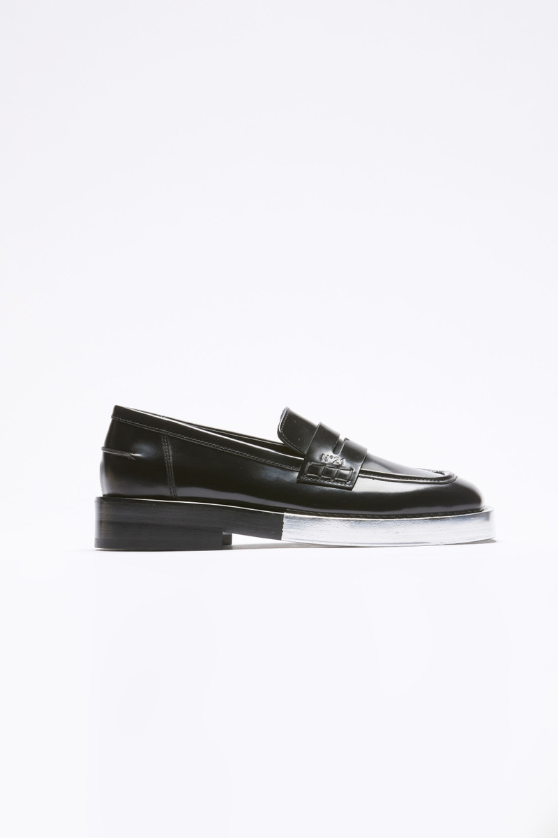 PAINT-EFFECT LOAFERS 1