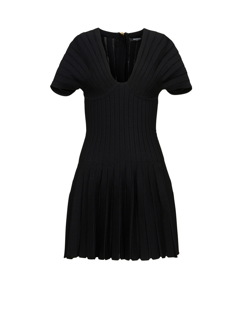 Short pleated knit dress 1