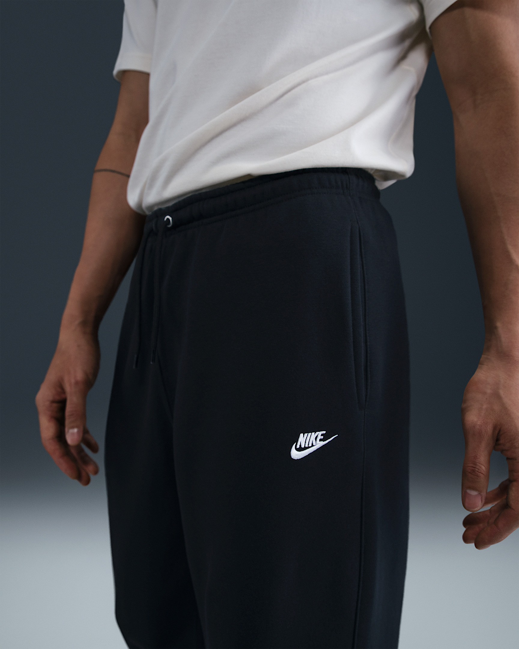 Nike Club Men's Open-Hem Fleece Pants - 3