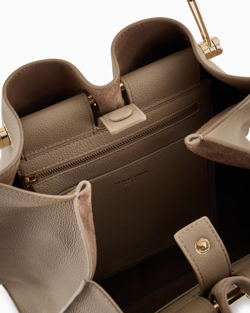 MEDIUM SHOPPER BAG IN PEBBLED LEATHER 4