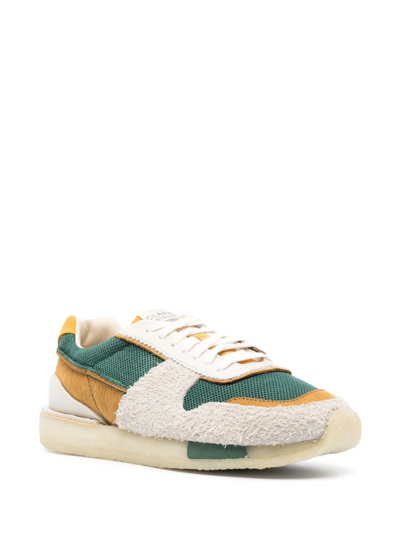 Clarks Originals colour-block low-top sneakers outlook