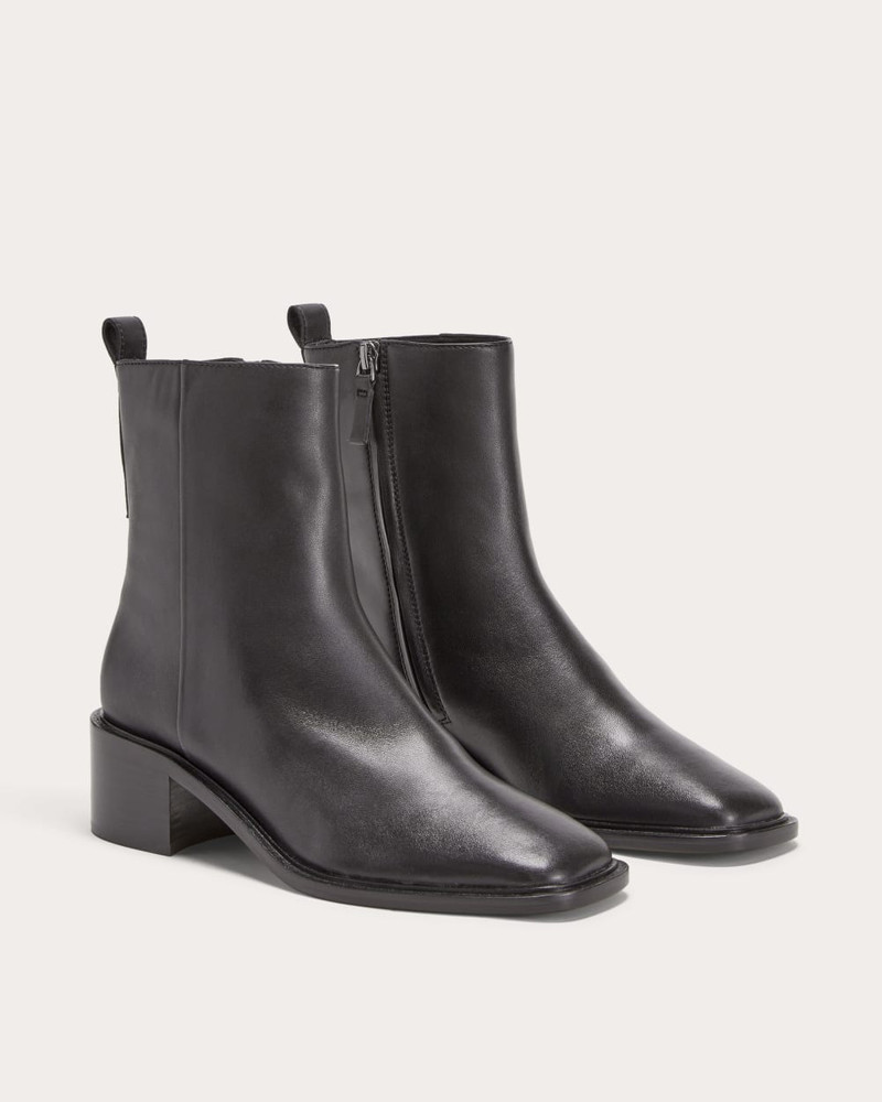 EVERLANE THE CITY BOOT outlook