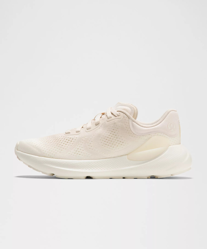 Women's Beyondfeel Running Shoe 3