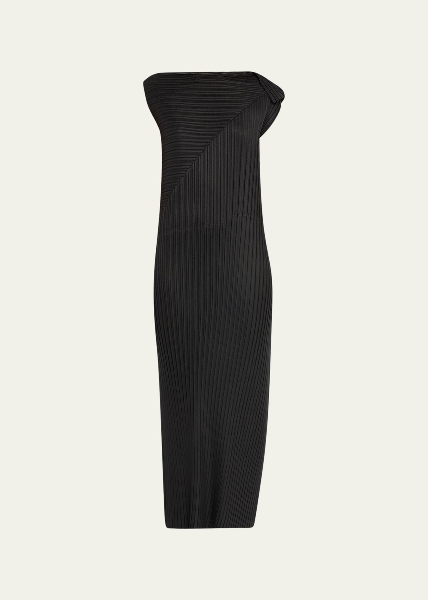 ISSEY MIYAKE Angle-Pleated Maxi Dress | REVERSIBLE