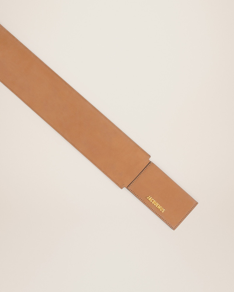 JACQUEMUS La ceinture Carta outlook