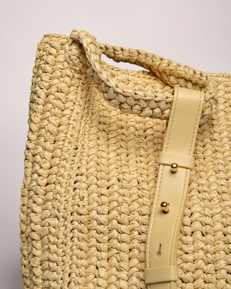 Nanushka THE BUSKET RAFFIA MINI - Raffia mini bag - Natural outlook