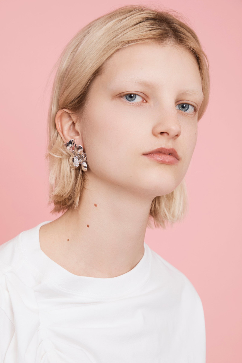 Collina Strada CRYSTAL CLEAR MOLTEN FLOWER EARRING outlook