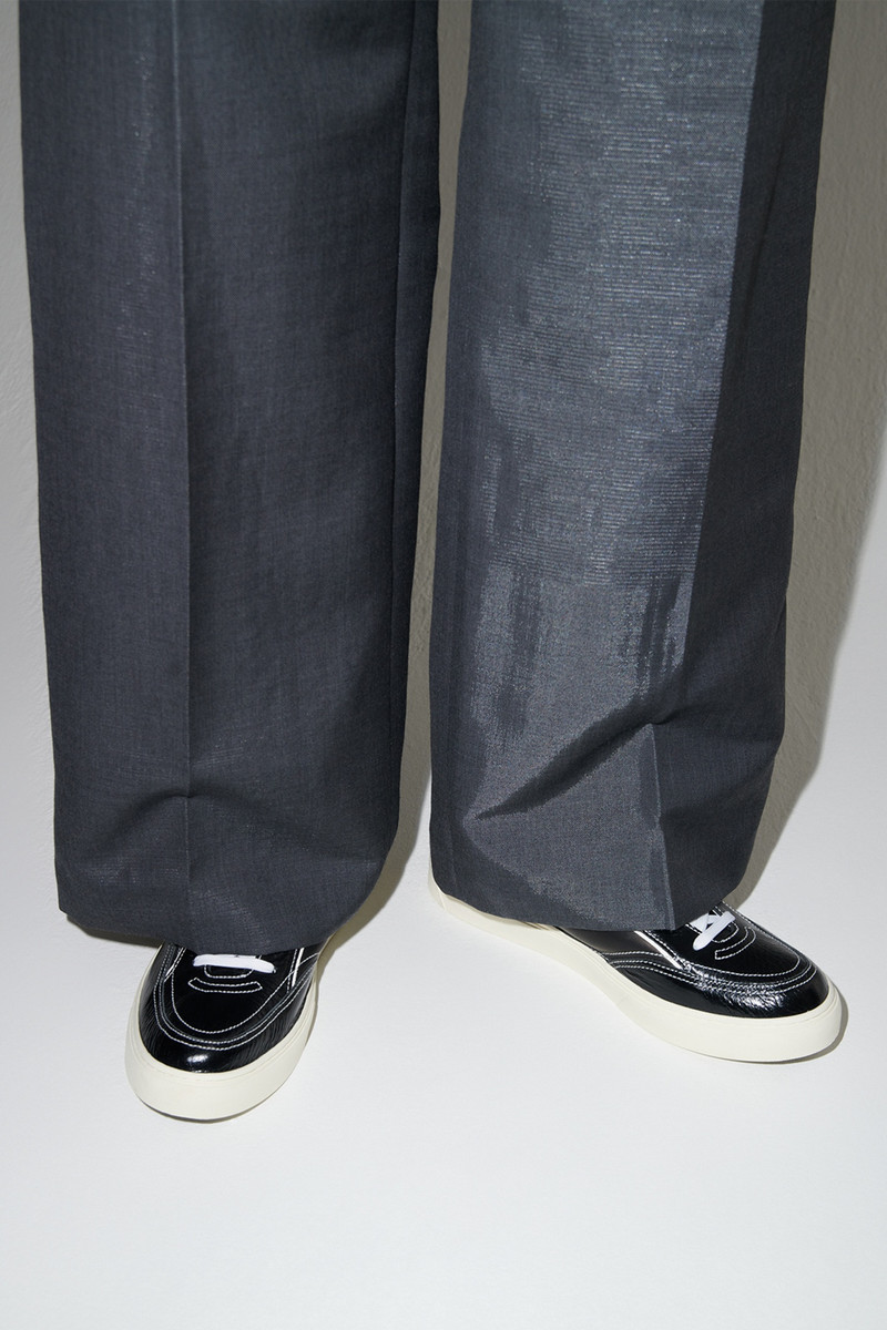 Skimmer Black Leather 8