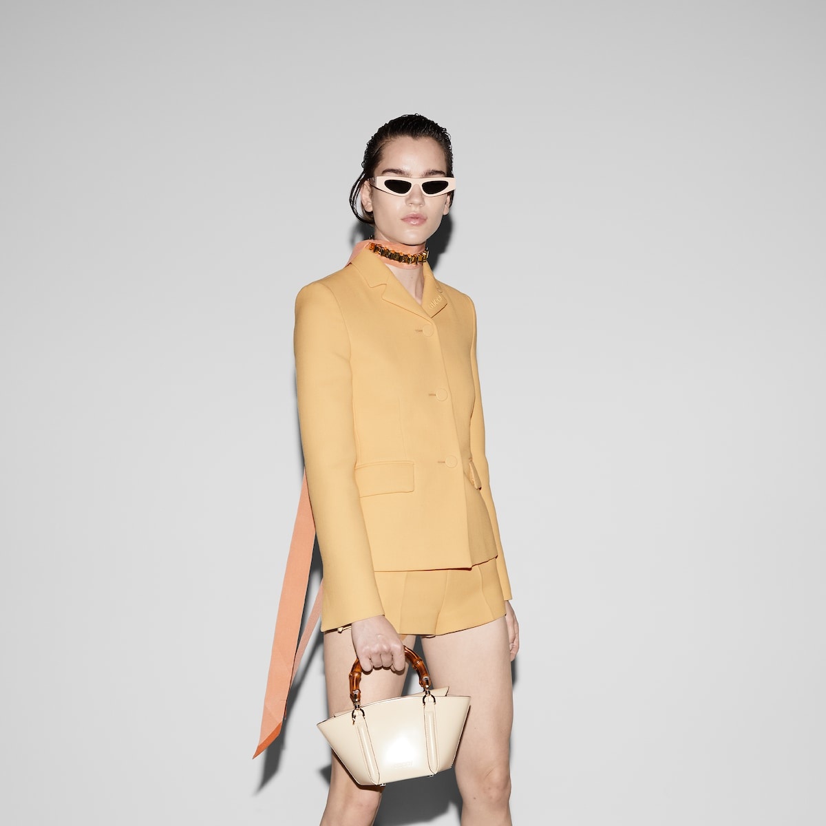 GUCCI グッチ Wool Crepe Jacke ジャケット イエロー Gucci Crepe Wool Blazer | Yellow | FARFETCH