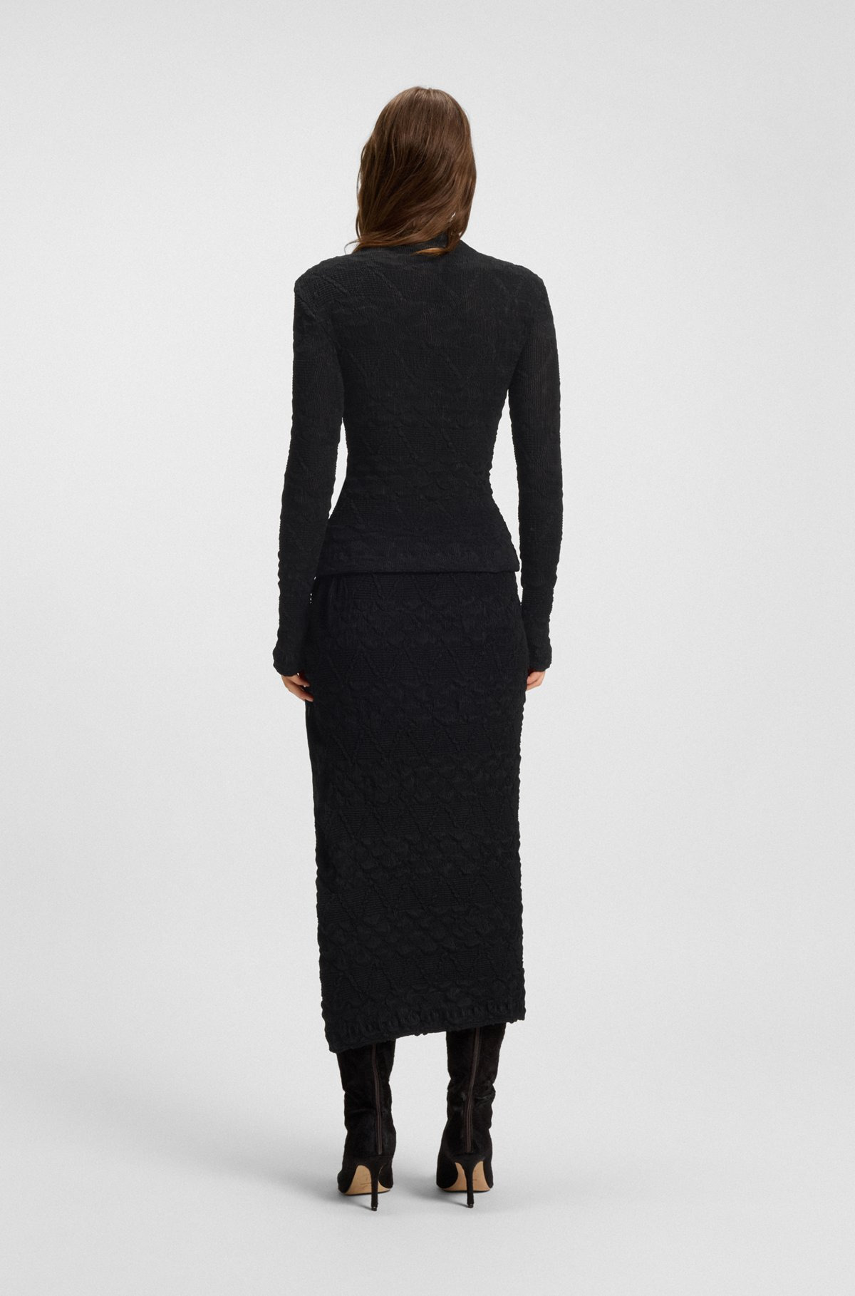 PENCIL SKIRT WITH GEOMETRIC PLISSÉ - 4