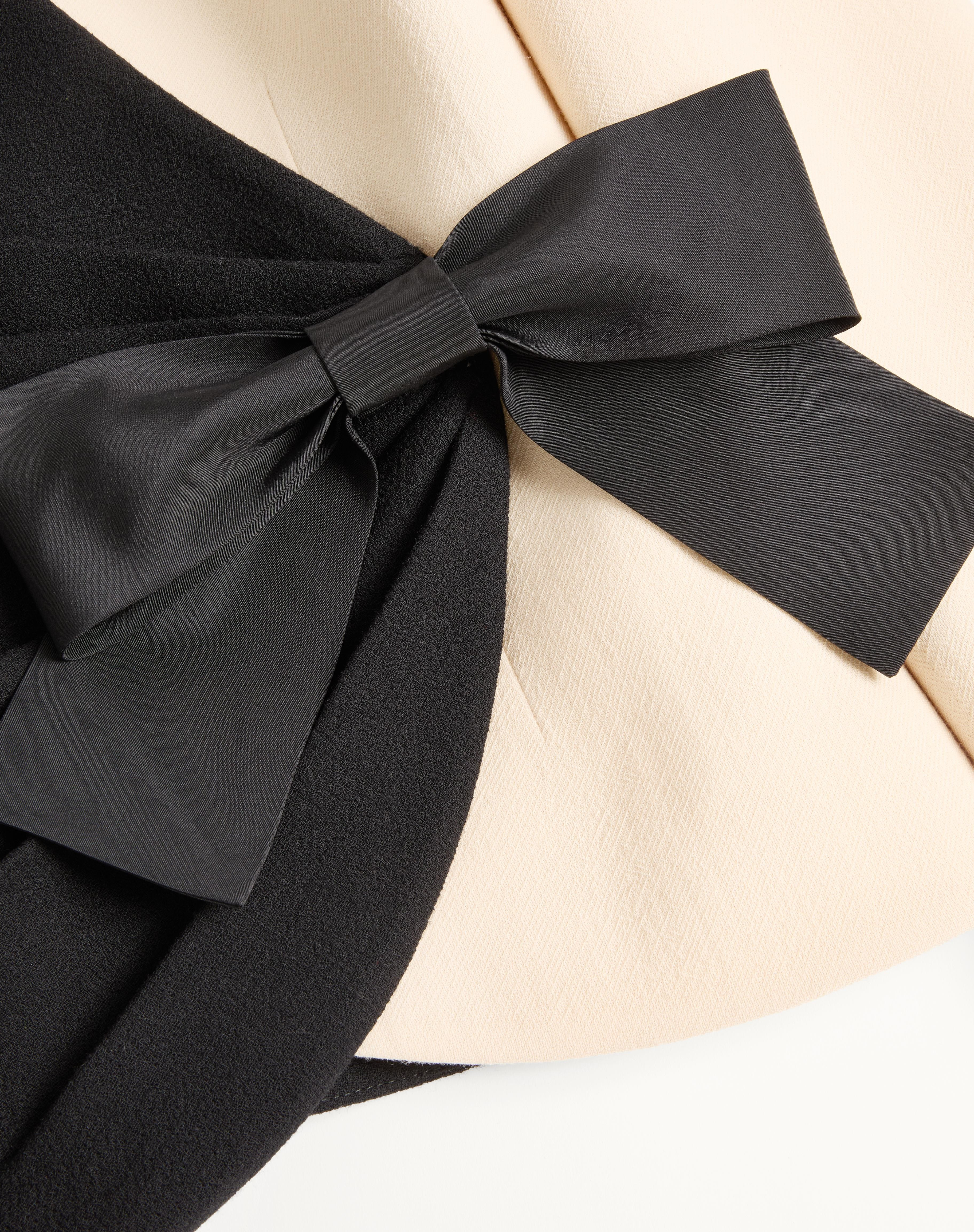 WOOL CREPE JACKET WITH CONTRASTING BOW - 7