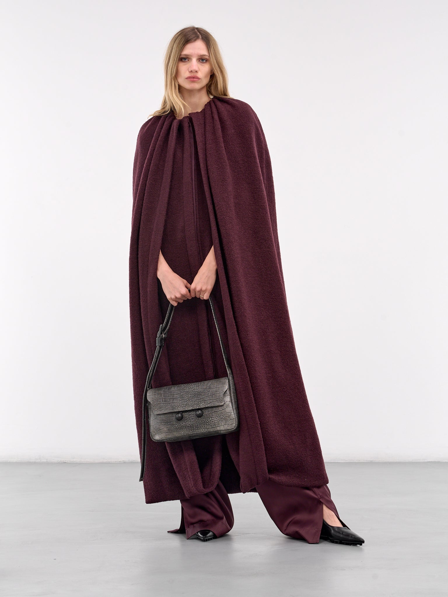 【送料&関税込】Jil Sander Vegine Wool Cape Jil Sander wool-blend Cape | Black | FARFETCH JO