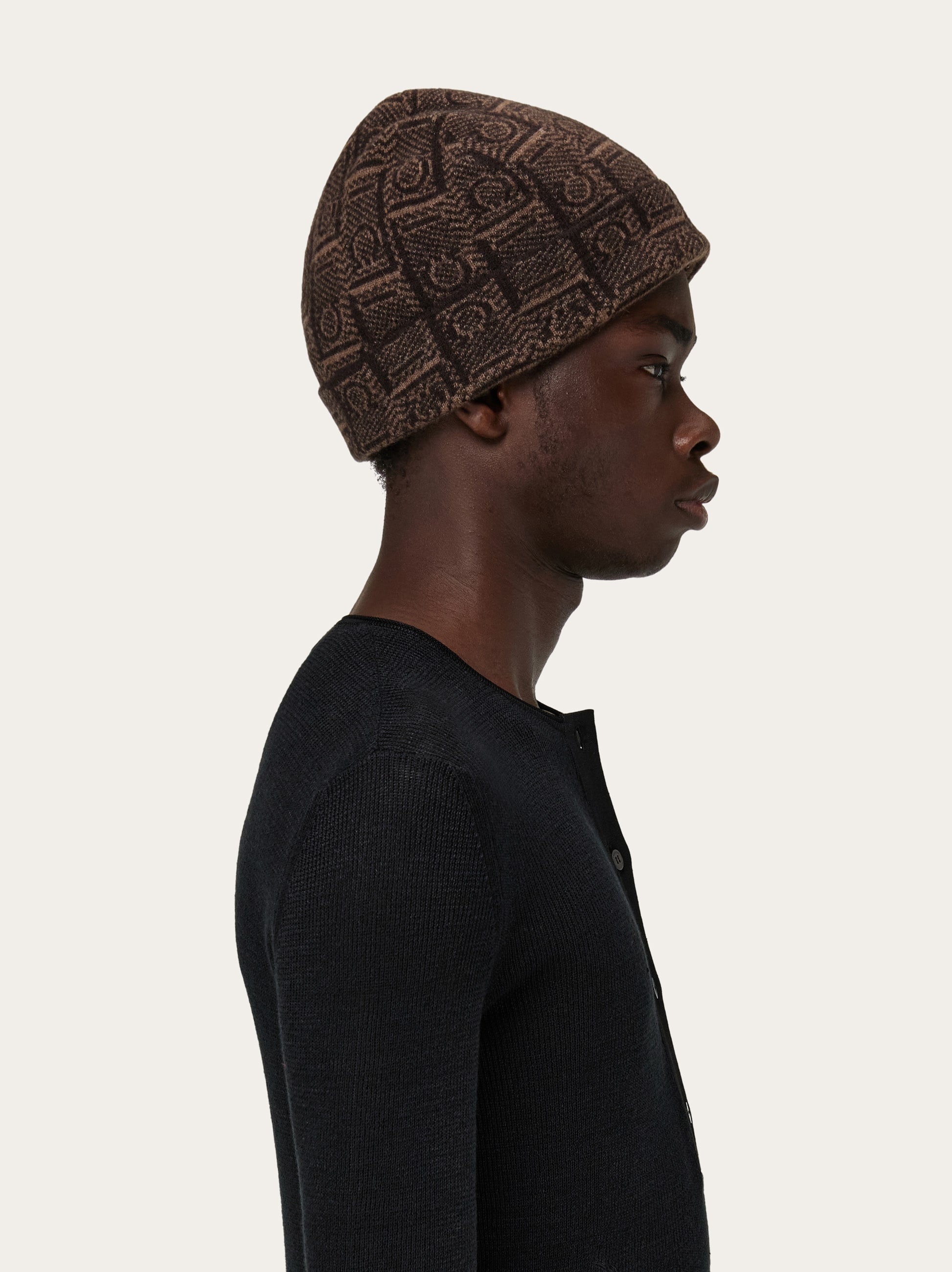 Ferragamo monogram beanie - 5