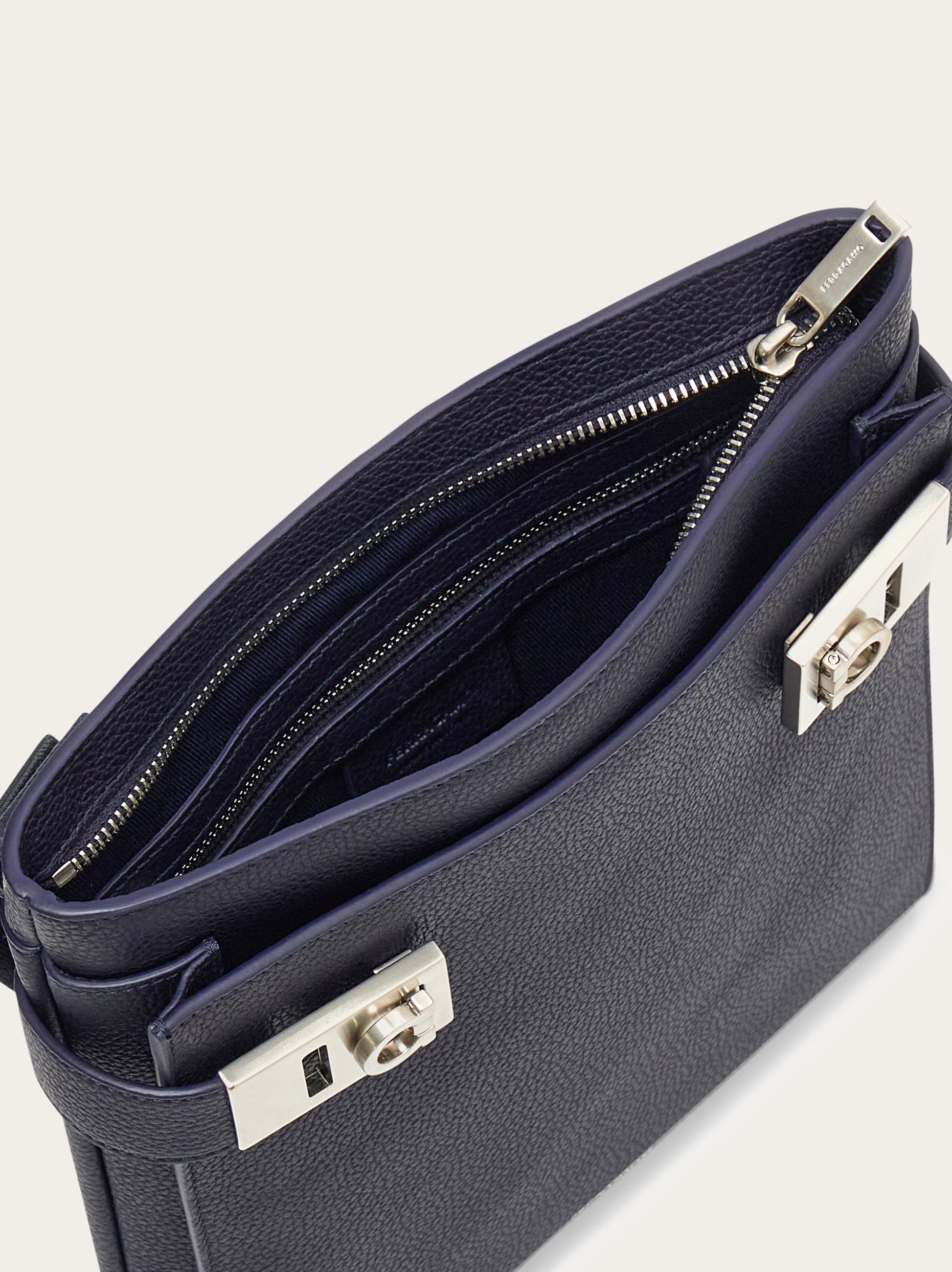 Shoulder bag - 5
