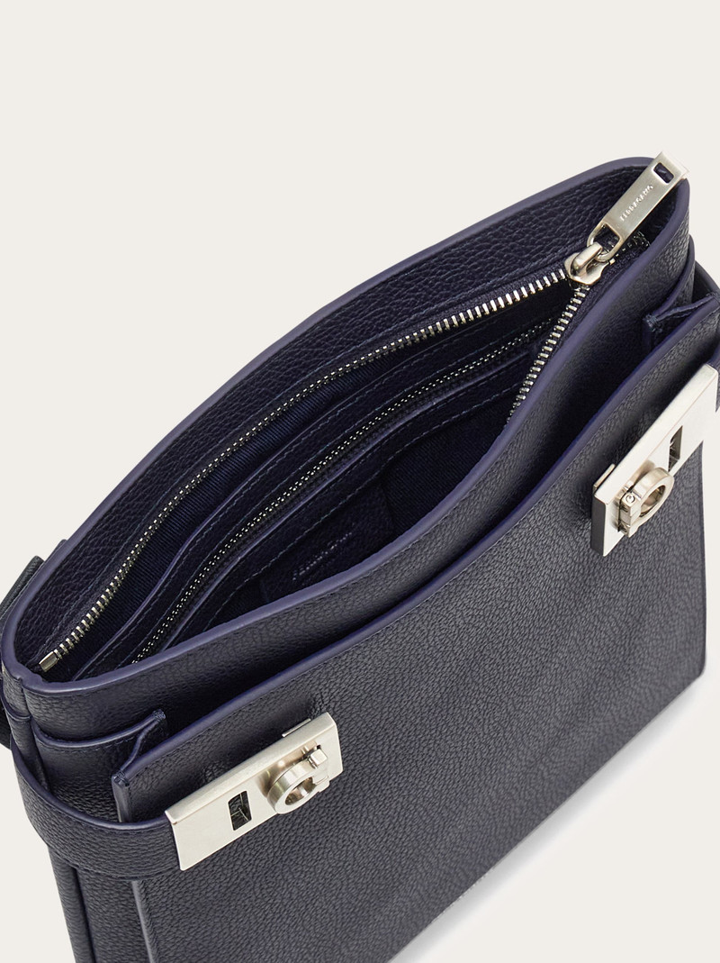 Shoulder bag 5