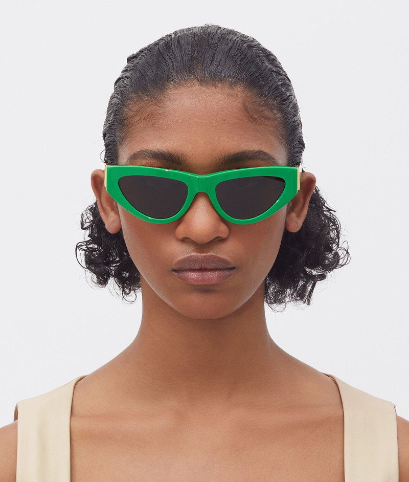 Bottega Veneta angle outlook