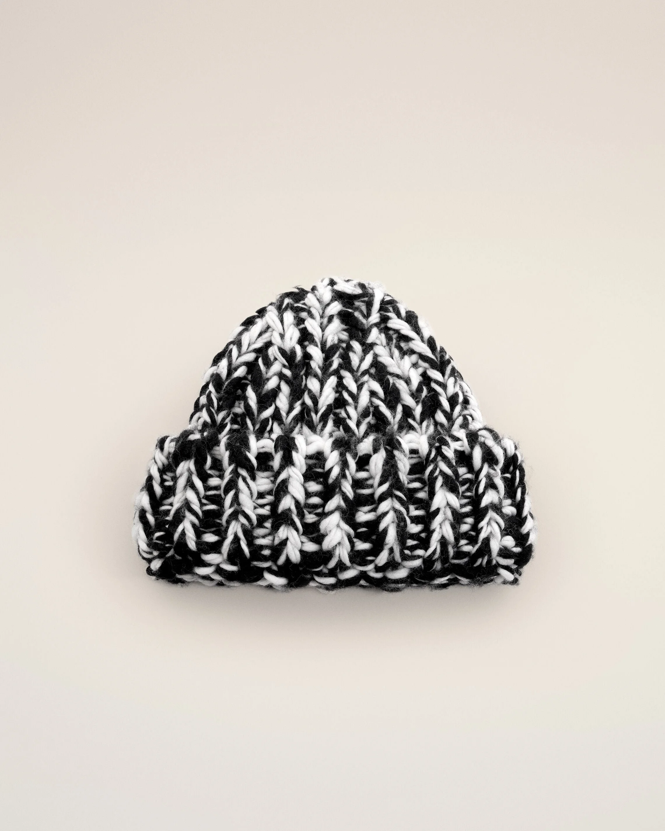 BLACK AND WHITE WOOL KNIT BEANIE - 1