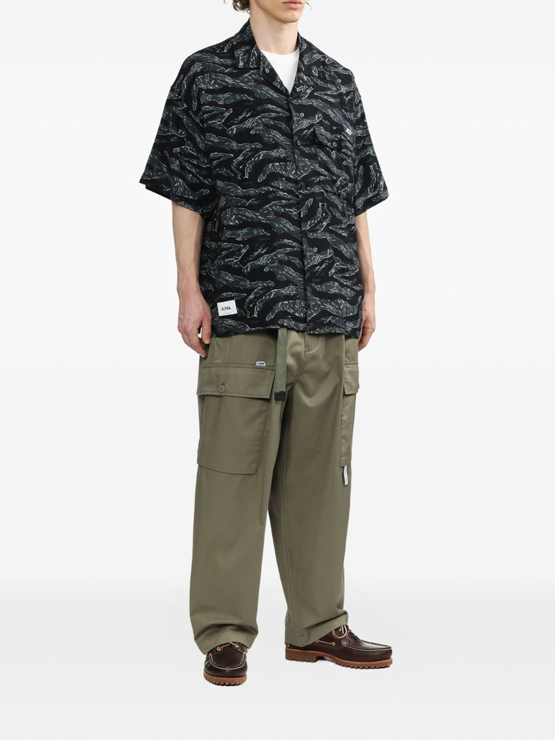 ALPHA INDUSTRIES graphic-pattern short-sleeve shirt outlook